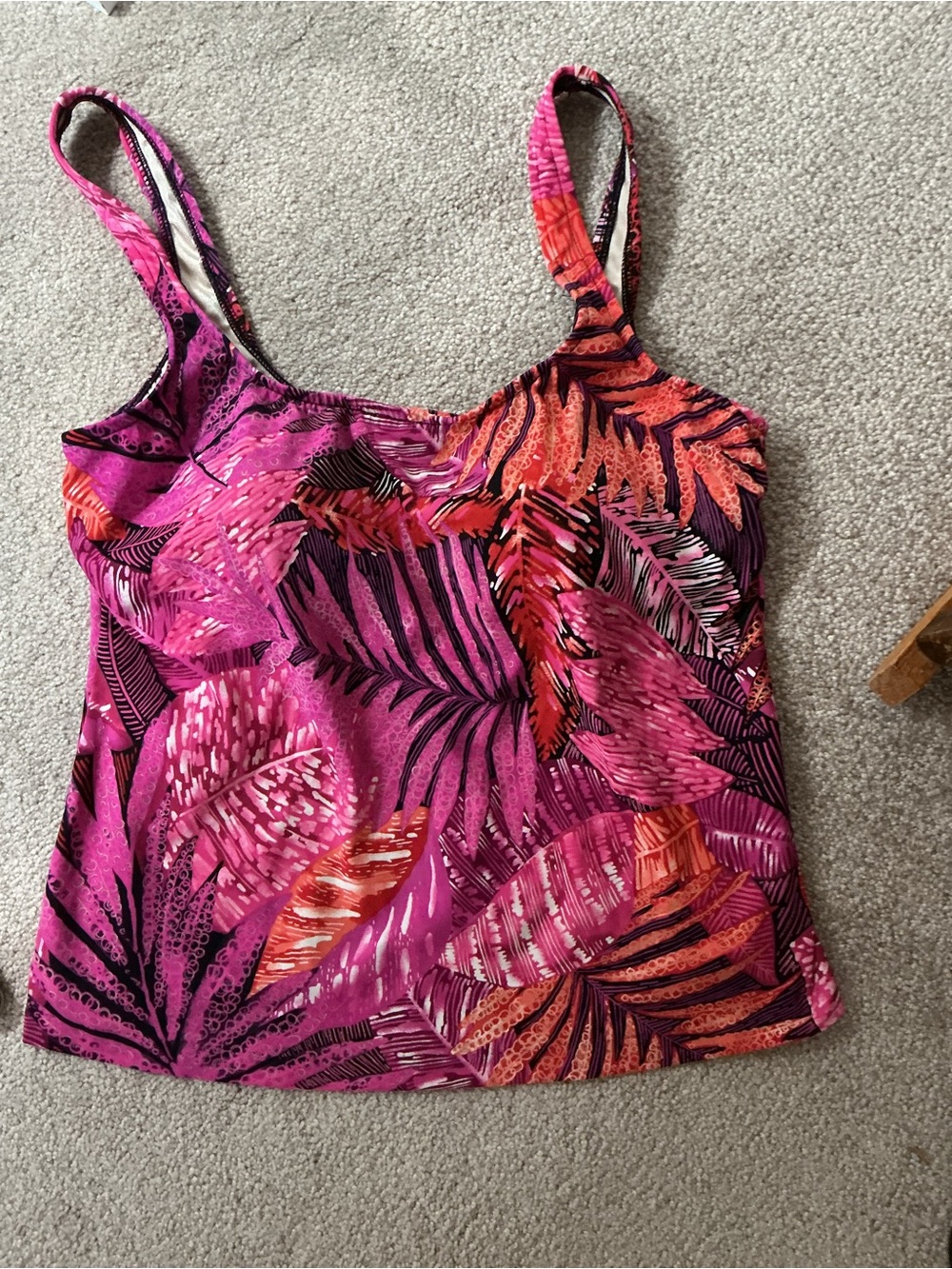 MAXINE OF HOLLYWOOD TANKINI TOP - SIZE 16